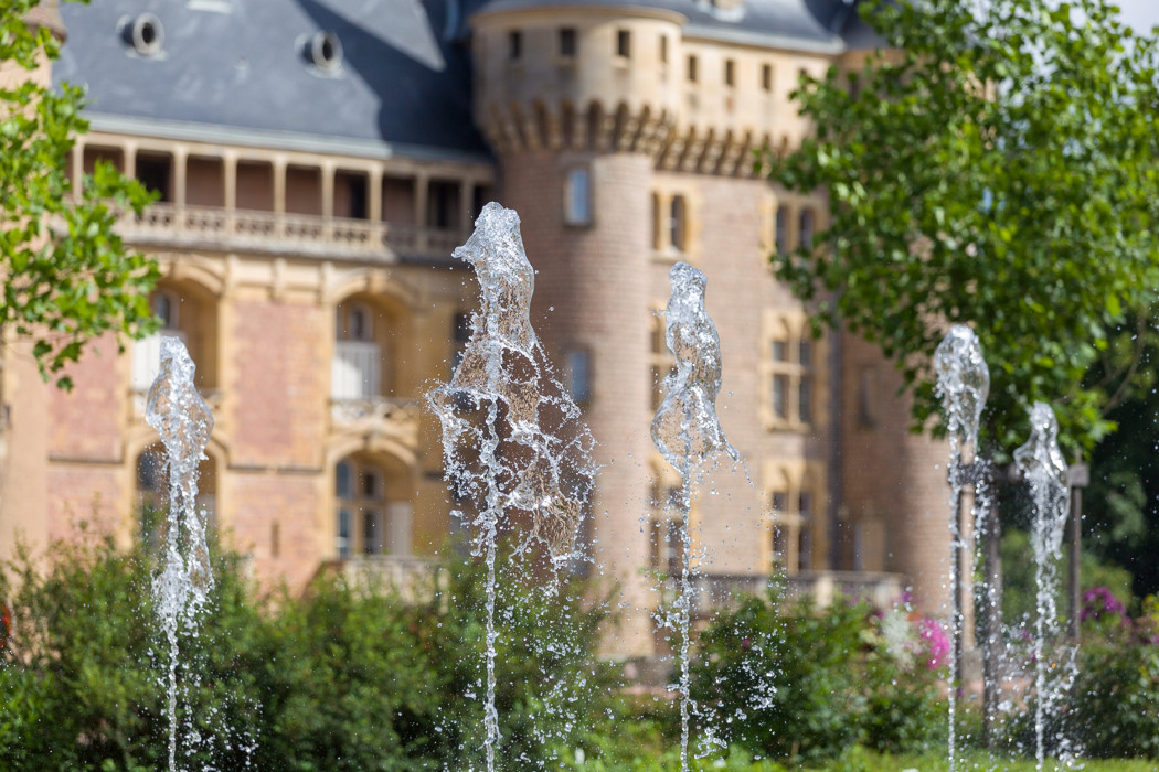 Fontaine sèche dynamique avec éclairage de la place des Fossés 4
