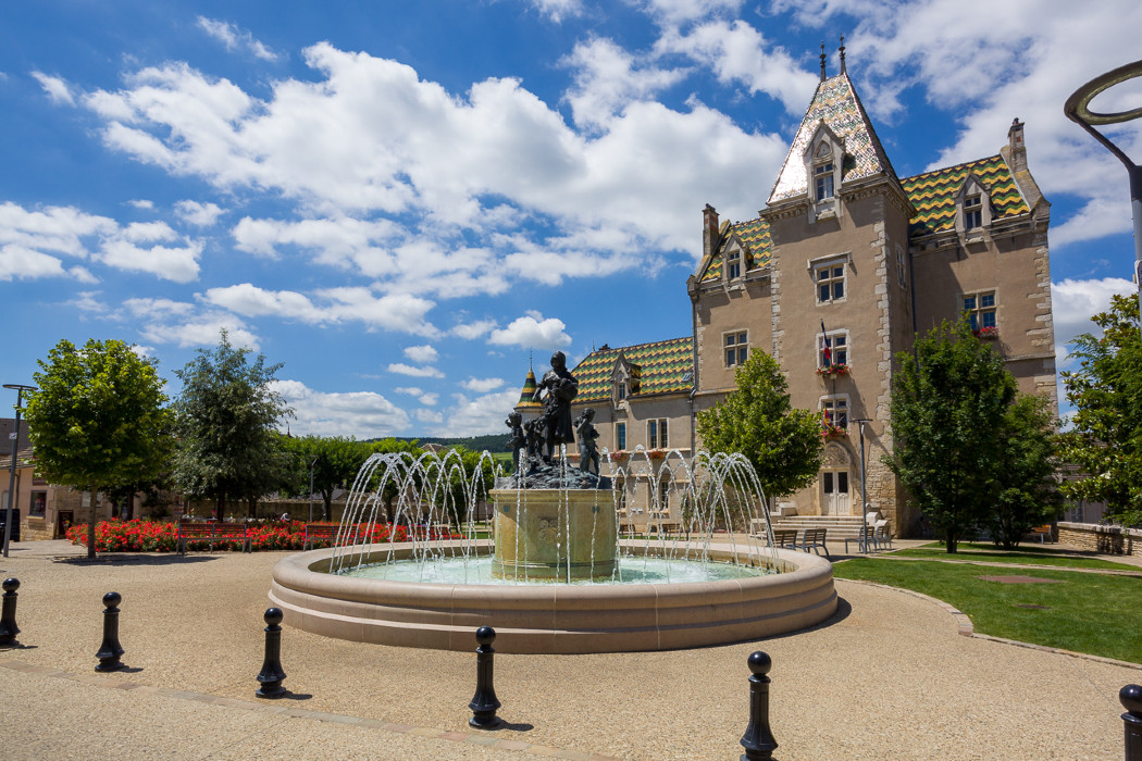 Place de la Mairie 1